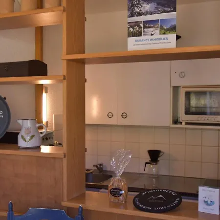 Cosy 2 Pieces Au Pied Des Pistes, Parking Et Casier A Skis - Fr-1-266-62 Apartment Montgenevre
